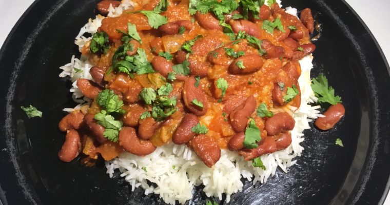 Kidney Bean Curry with Tomato, Ginger, and Cardamom