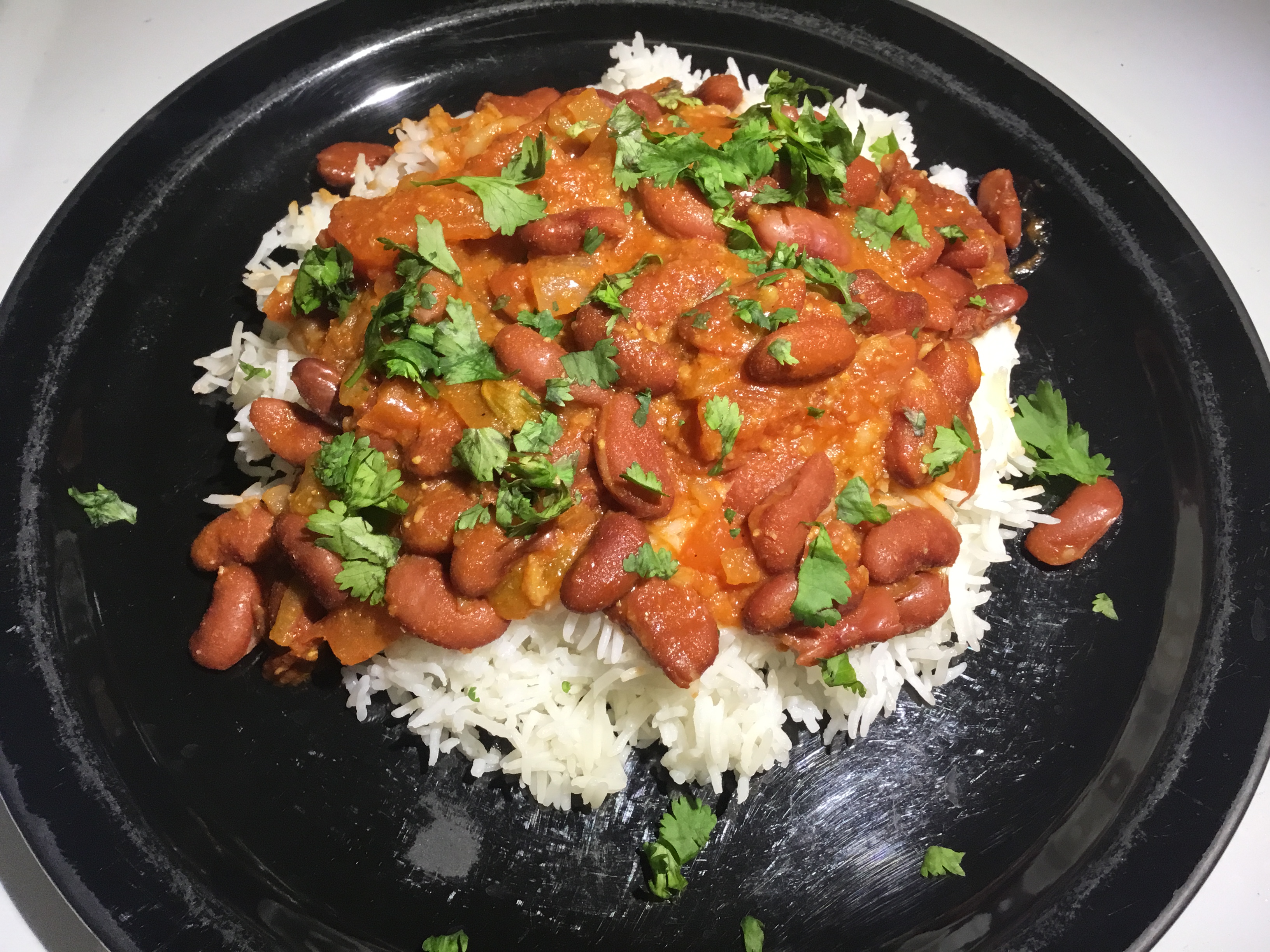 Kidney Bean Curry with Tomato, Ginger, and Cardamom