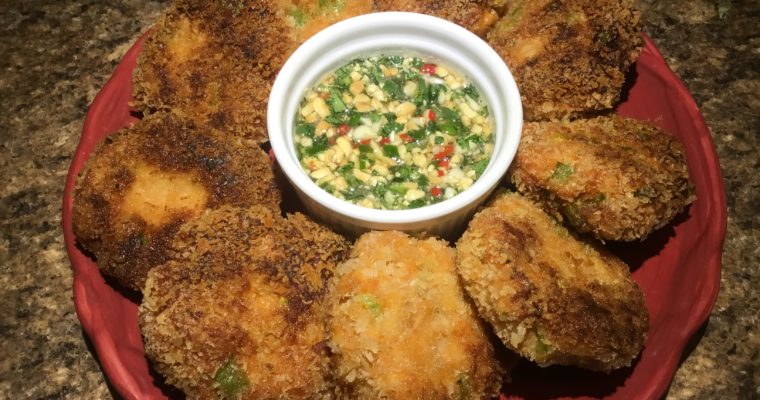 Tod Mun Goong (Thai Shrimp Cakes)