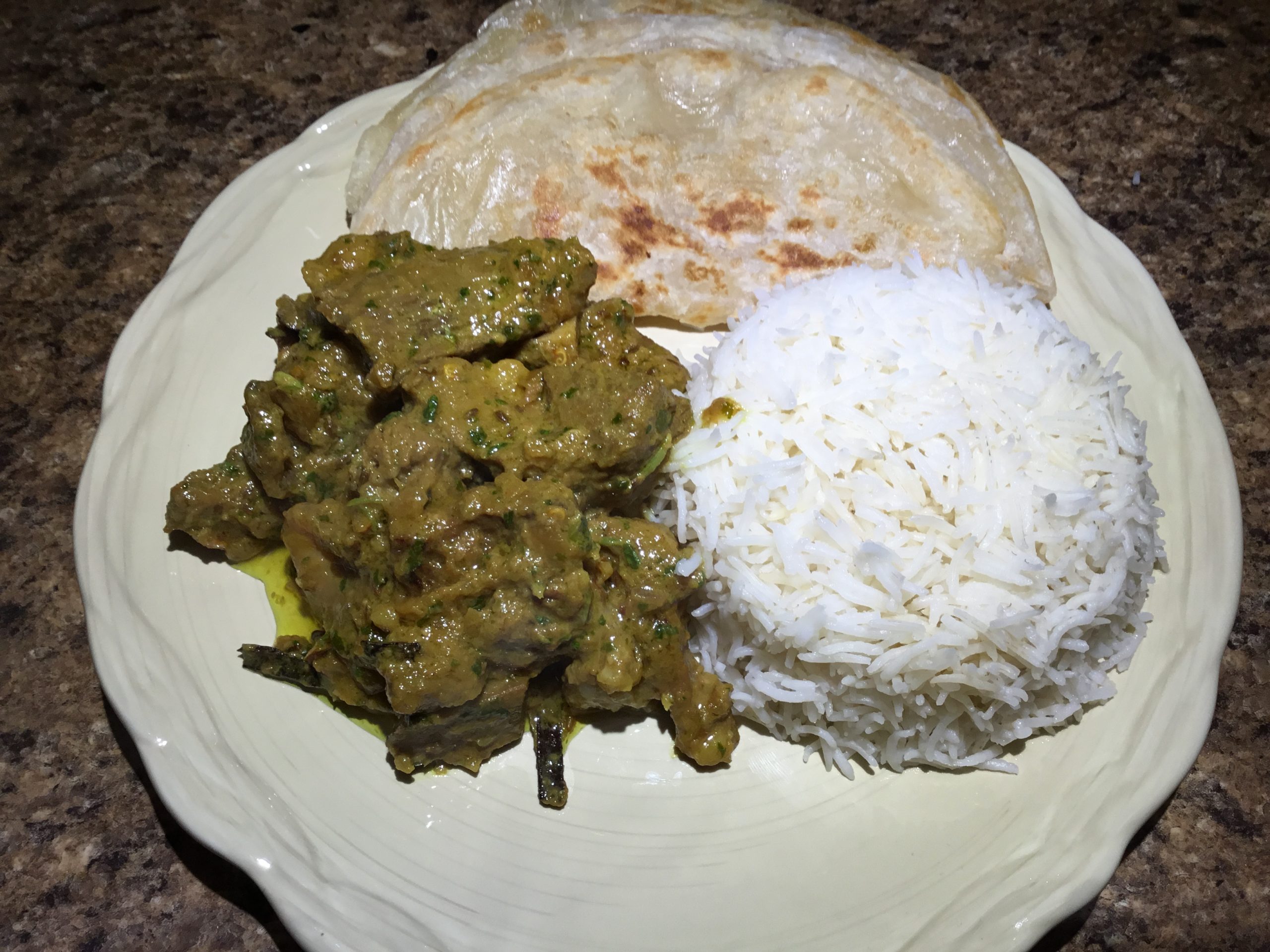 Parsi Dahi Nu Gosht (Lamb Curry with Cilantro, Green Chilies, and Yogurt)