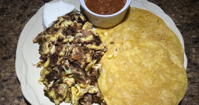 Machaca con Heuvos