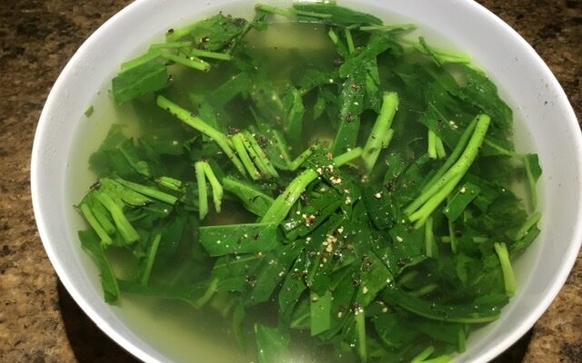Cahn Mong Toi (Water Spinach Soup with Dried Shrimp)
