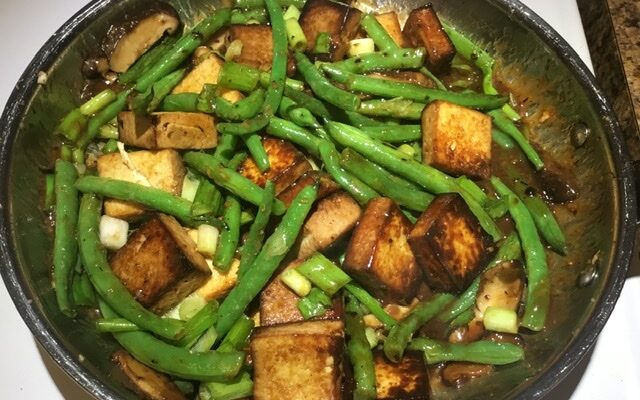 String Beans with Smoked Tofu