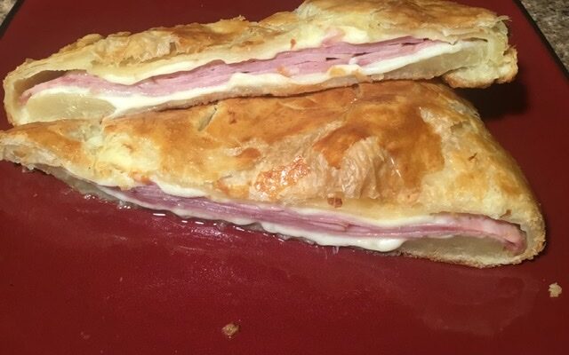 Ham and Cheese Pastry (Pasteles de Jamon y Queso)