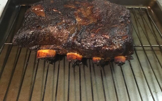 Whole Smoked Bone-In Beef Short Rib Plate