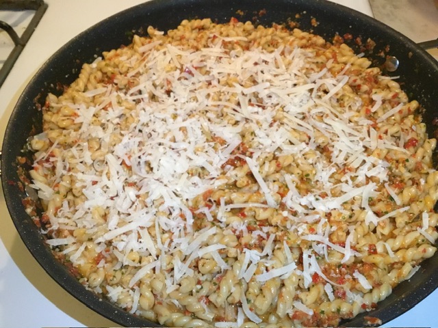 Pasta alla Trapanese (Sicilian Red Pesto Pasta)